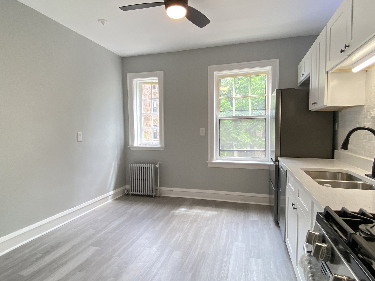 2422 West Greenleaf Avenue, Unit 1 Chicago, IL 60645 - Photo 12 of 28