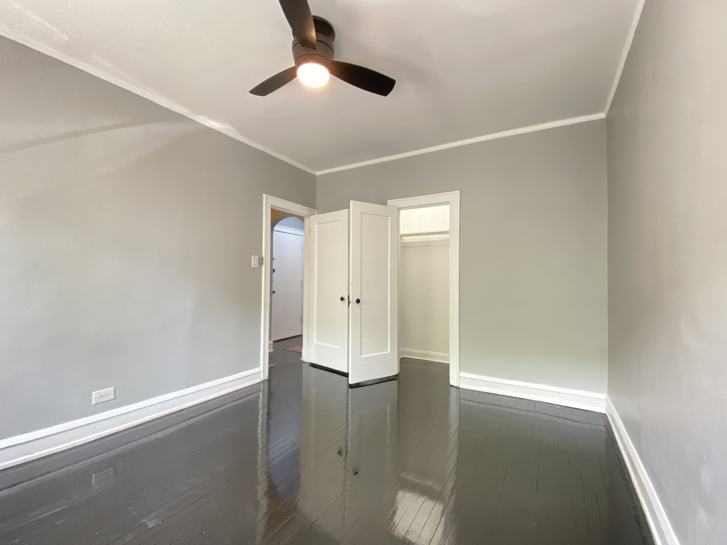 2422 West Greenleaf Avenue, Unit 1 Chicago, IL 60645 - Photo 19 of 28