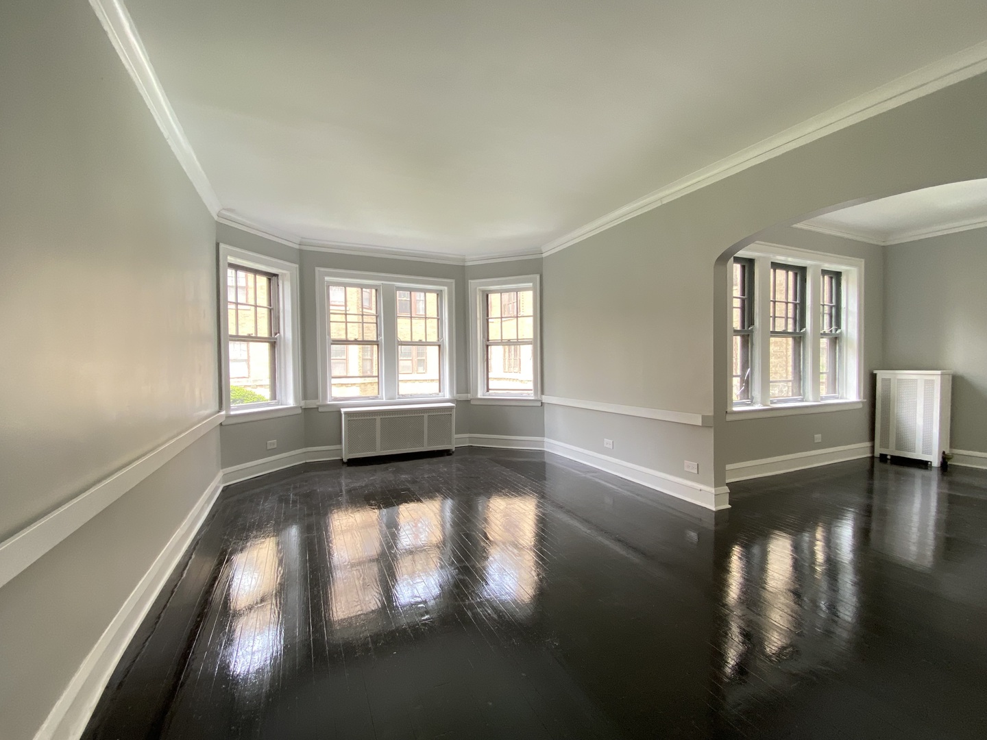 2422 West Greenleaf Avenue, Unit 1 Chicago, IL 60645 - Photo 5 of 28