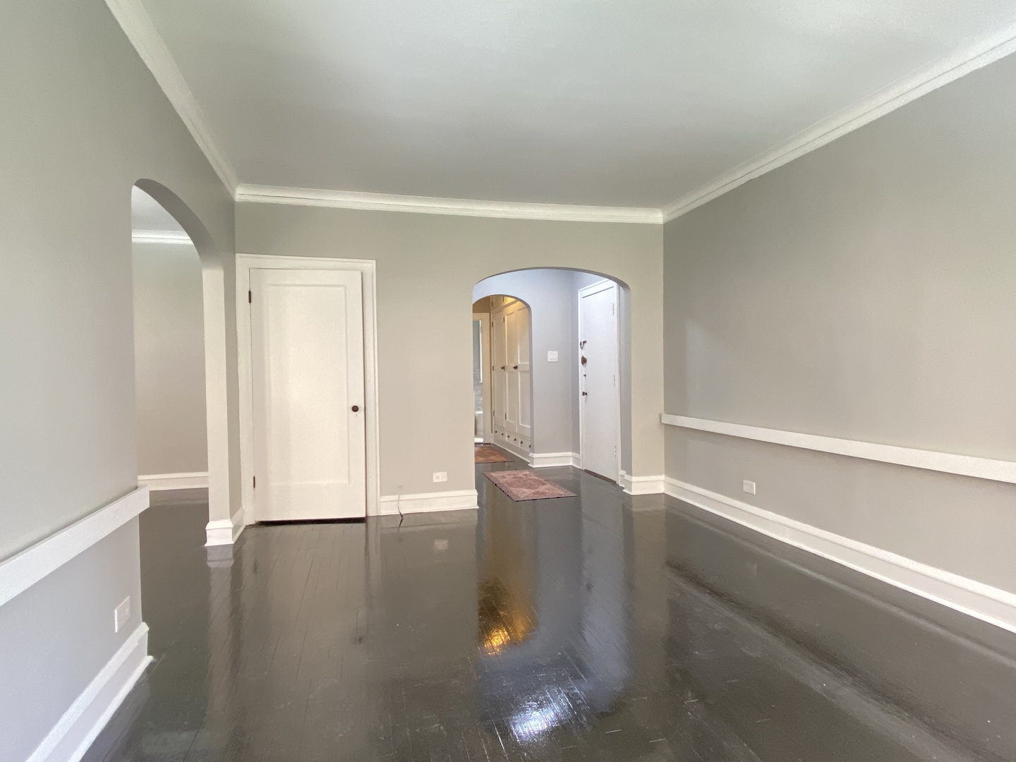 2422 West Greenleaf Avenue, Unit 1 Chicago, IL 60645 - Photo 7 of 28