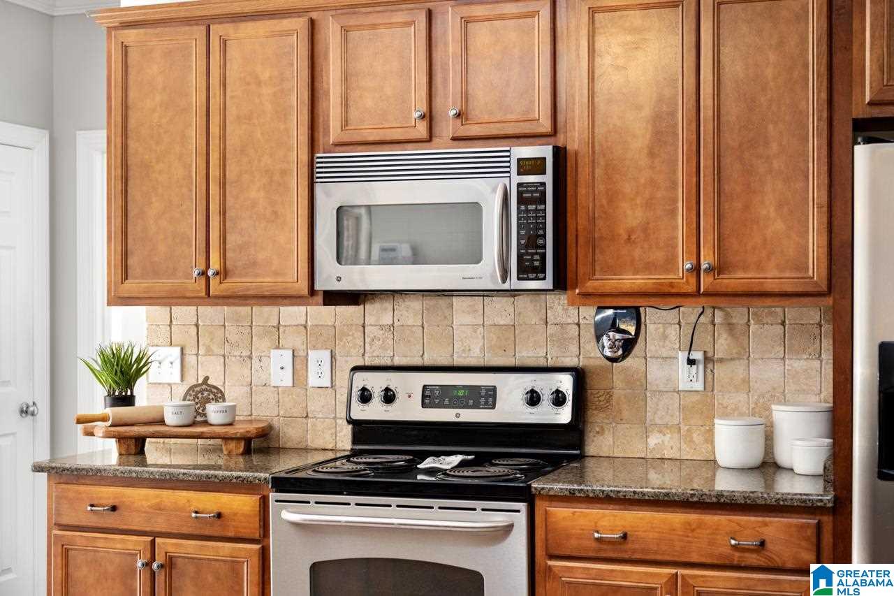 157 Tanglewood Drive Alabaster, AL 35007 - Photo 38 of 45