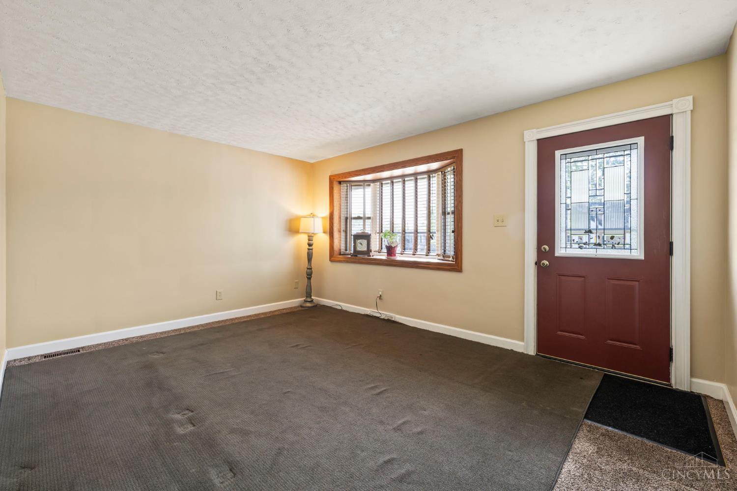 3336 Alexis Road Cincinnati, OH 45239 - Photo 13 of 41 Gallery Image 13