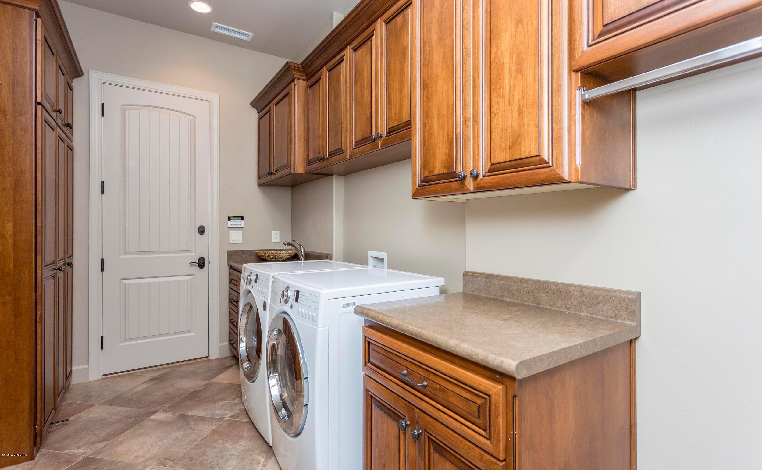 1696 Stable Rock Road Prescott, AZ 86303 - Photo 10 of 11 019_Laundry Room