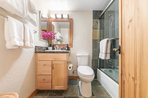 $675,000 | 5105 Gold Bend, Truckee, CA 96161