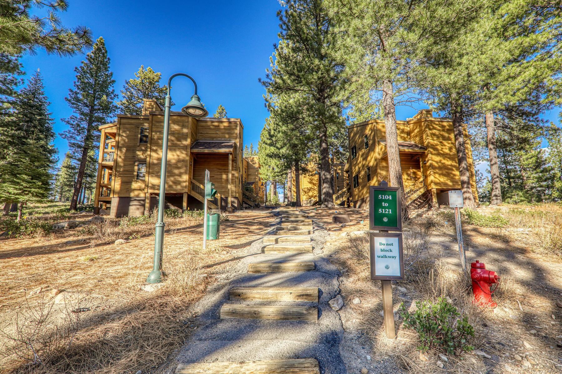 5105 Gold Bend Truckee, CA 96161 - Photo 21 of 27 a view of a city with flower plants
