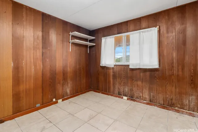 $1,275,000 | 2548 North School Street, Honolulu, HI 96819