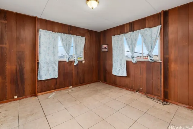 $1,275,000 | 2548 North School Street, Honolulu, HI 96819