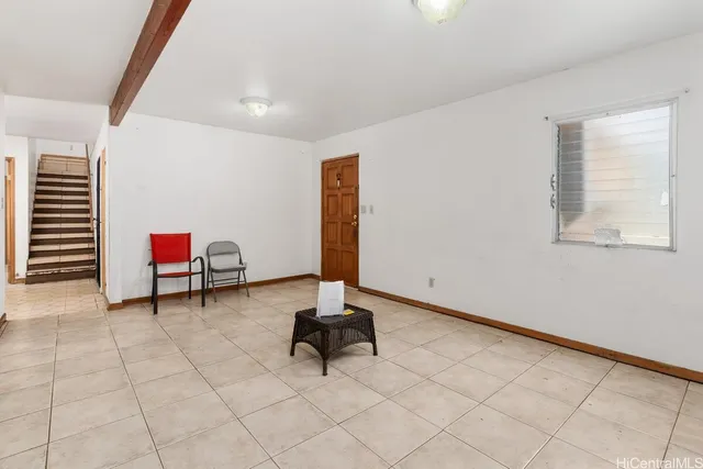 $1,275,000 | 2548 North School Street, Honolulu, HI 96819