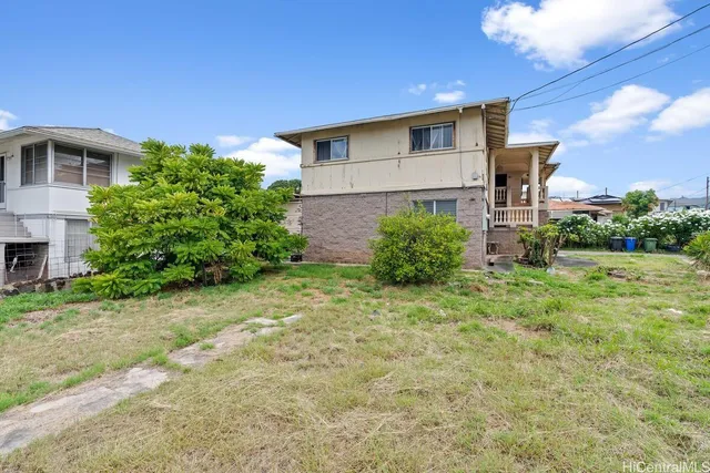 $1,275,000 | 2548 North School Street, Honolulu, HI 96819