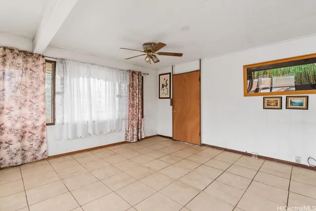 $1,275,000 | 2548 North School Street, Honolulu, HI 96819