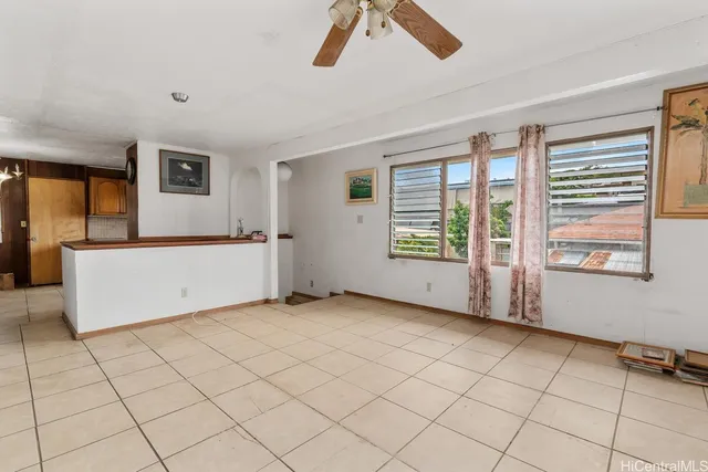 $1,275,000 | 2548 North School Street, Honolulu, HI 96819