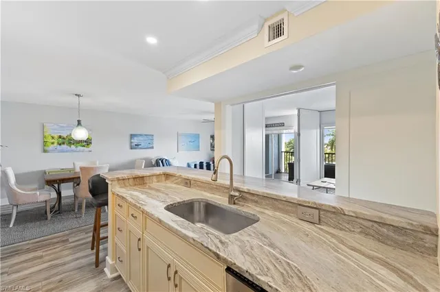 $6,000 | 555 Park Shore Drive, Unit B513, Naples, FL 34103