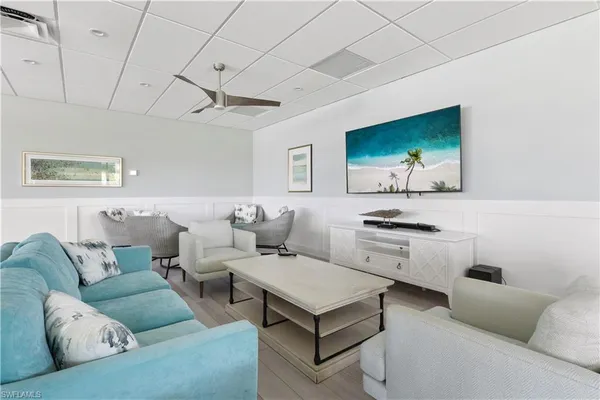 $6,000 | 555 Park Shore Drive, Unit B513, Naples, FL 34103