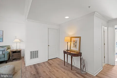 $939,000 | 11911 Kings Bridge Way, Unit 54, Rockville, MD 20852