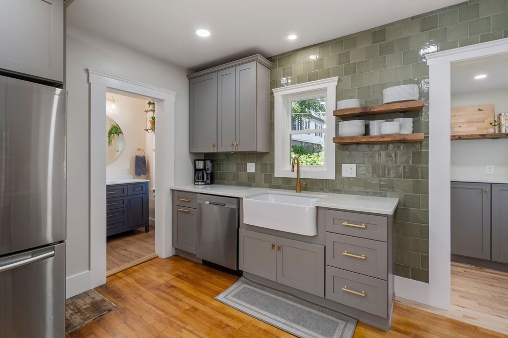 6 Rosita Road Worcester, MA 01606 - Photo 17 of 38 Gallery Image 17