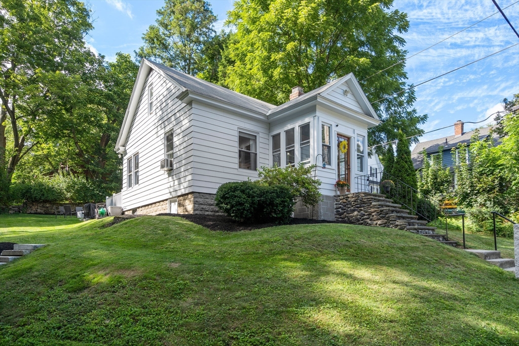 6 Rosita Road Worcester, MA 01606 - Photo 36 of 38 Gallery Image 36