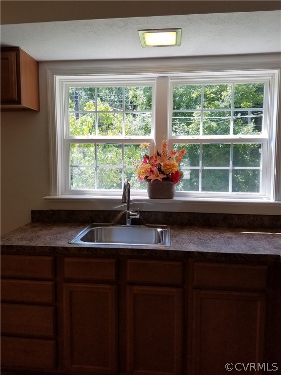 8415 Yolanda Road Henrico, VA 23229 - Photo 5 of 28 Gallery Image 5