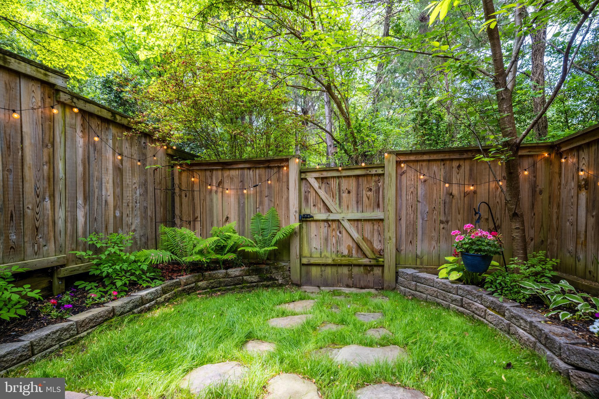 11340 Headlands Court Reston, VA 20191 - Photo 29 of 31 Fenced rear yard with green space off patio