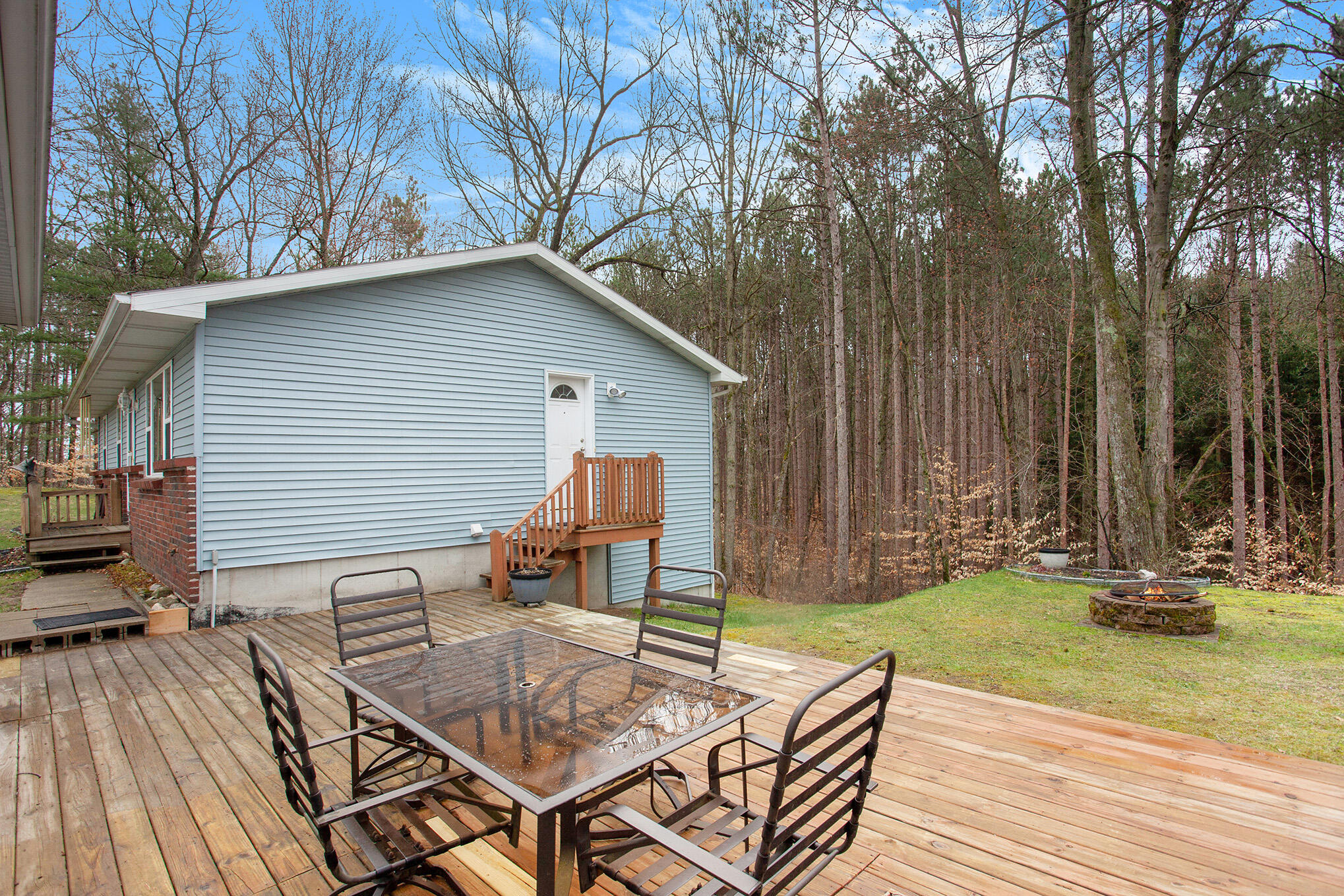 21487 Kendaville Road Pierson, MI 49339 - Photo 3 of 30 _MG_8014