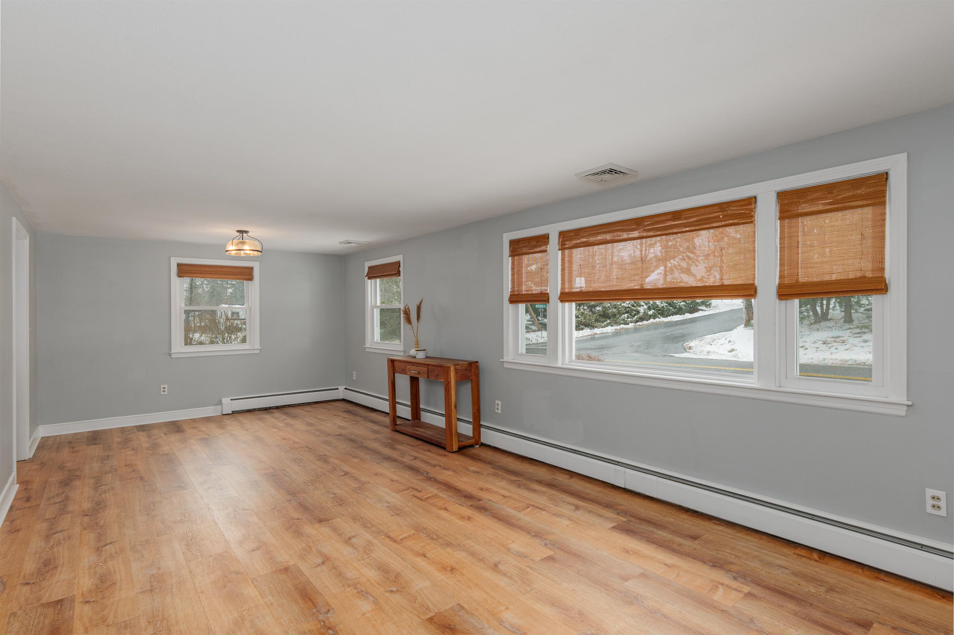 5 Maple Avenue Atkinson, NH 03811 - Photo 15 of 47