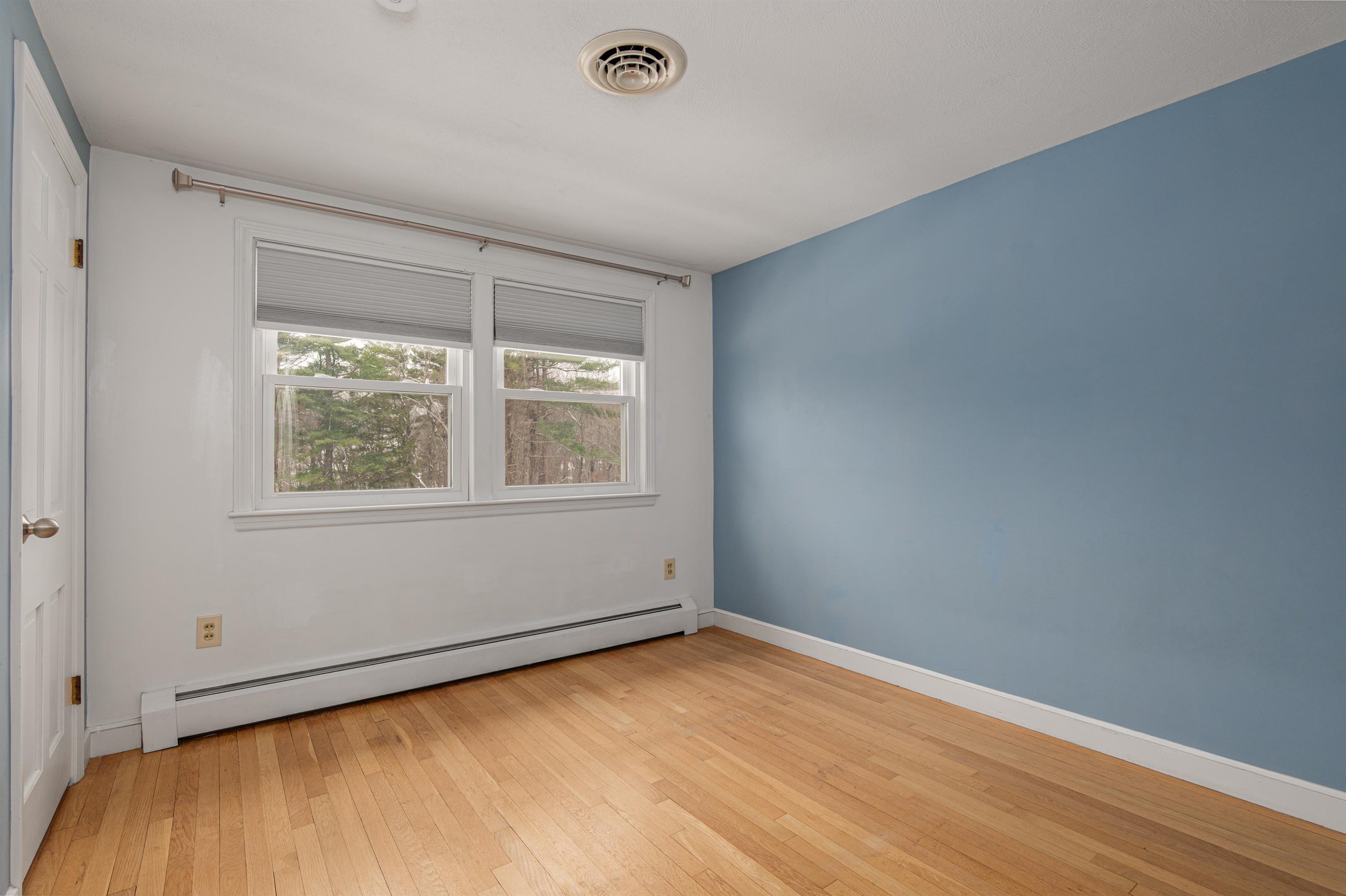 5 Maple Avenue Atkinson, NH 03811 - Photo 17 of 47