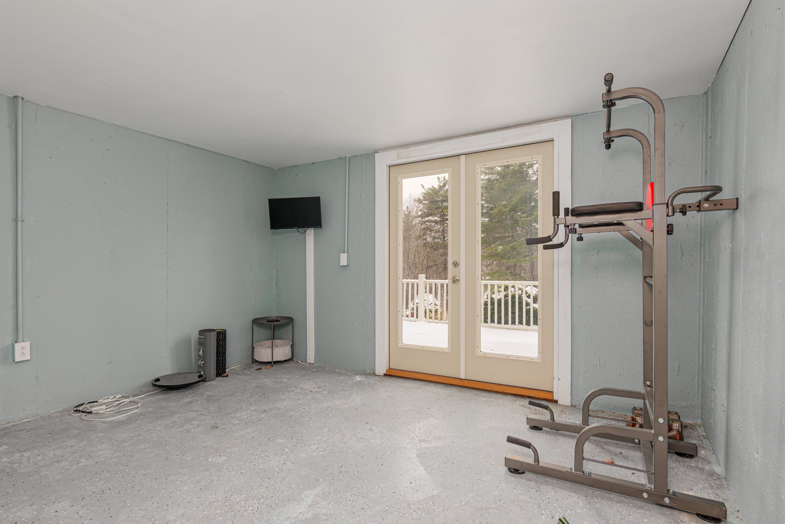 5 Maple Avenue Atkinson, NH 03811 - Photo 28 of 47