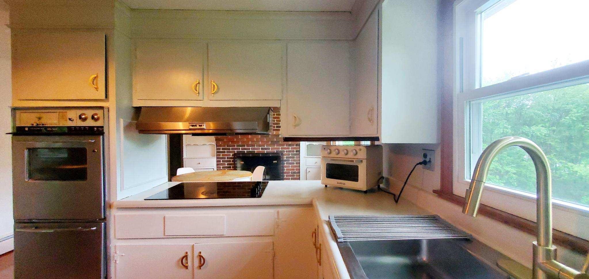 5 Maple Avenue Atkinson, NH 03811 - Photo 3 of 47