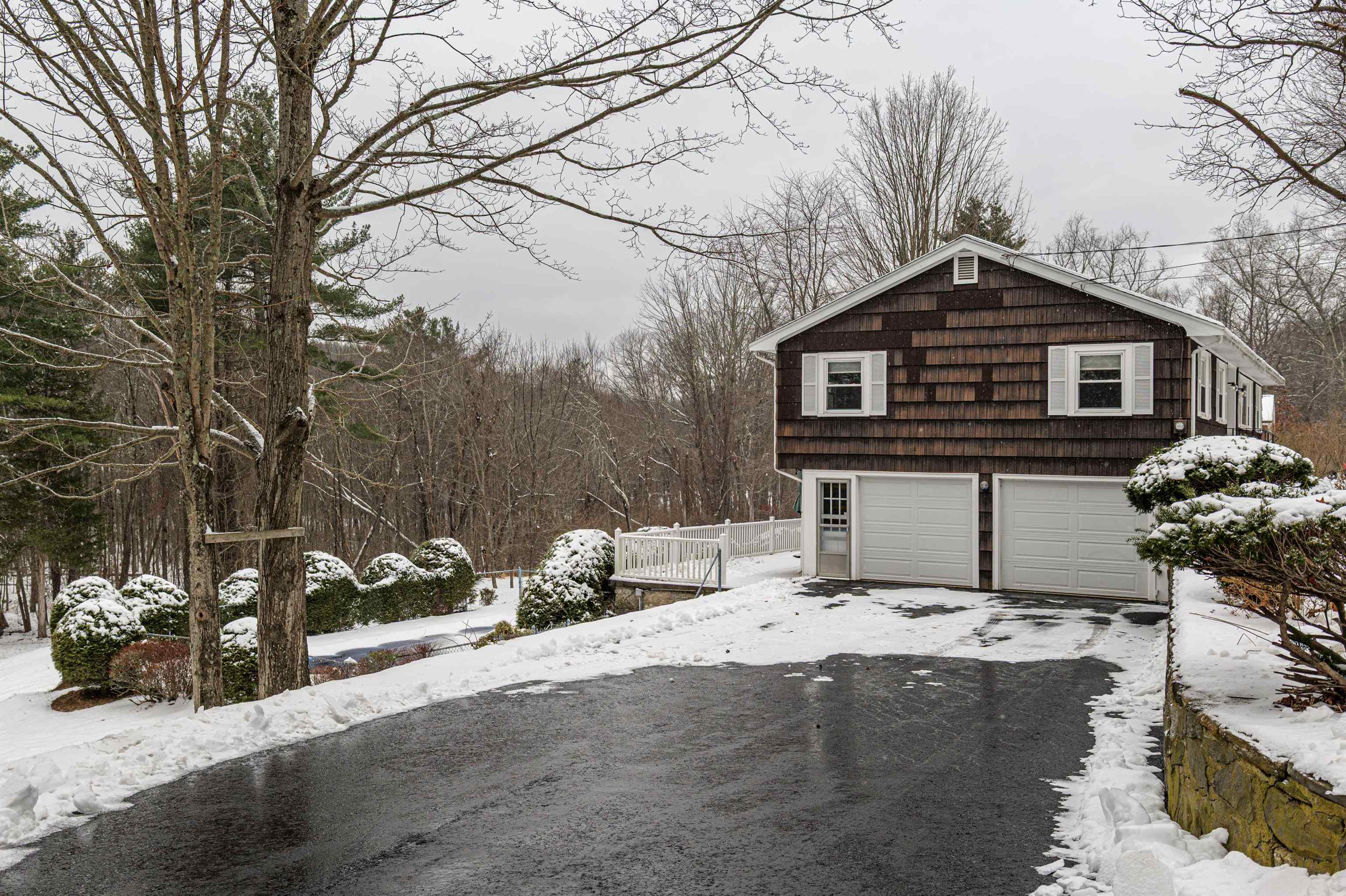 5 Maple Avenue Atkinson, NH 03811 - Photo 31 of 47