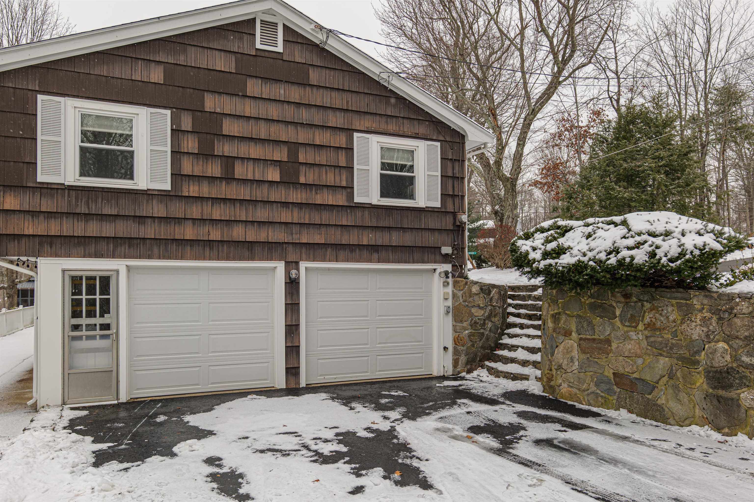 5 Maple Avenue Atkinson, NH 03811 - Photo 32 of 47