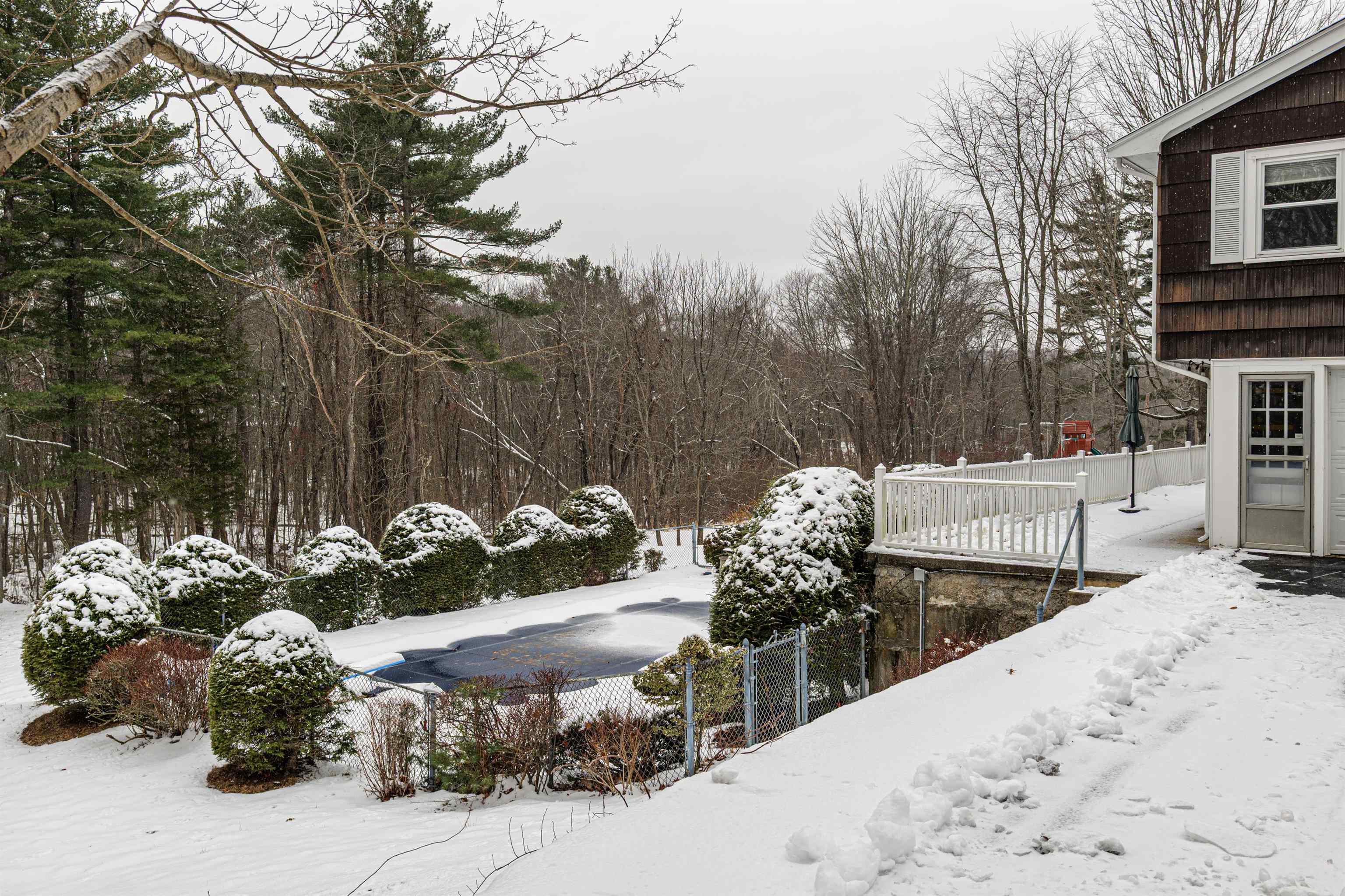 5 Maple Avenue Atkinson, NH 03811 - Photo 42 of 47