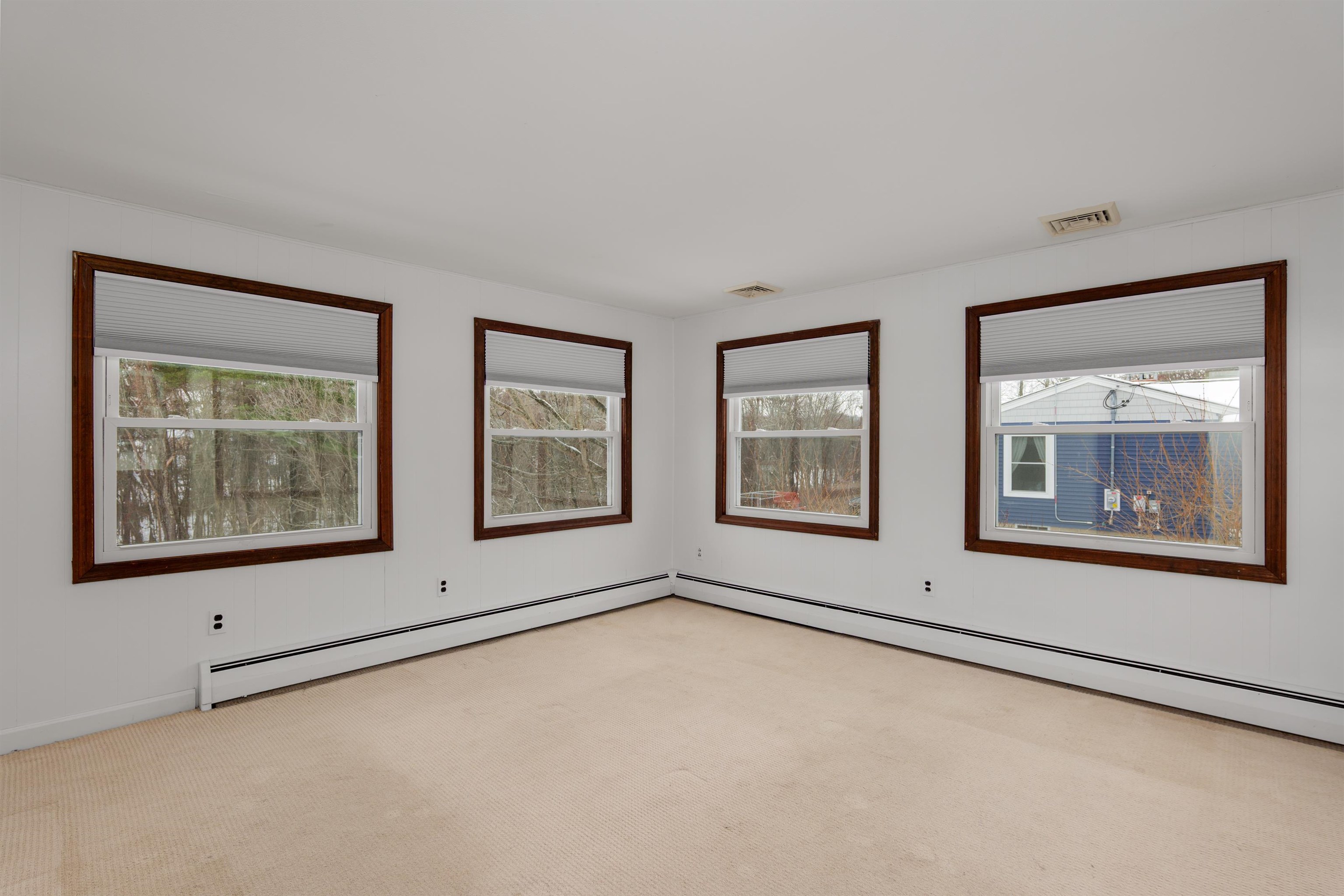 5 Maple Avenue Atkinson, NH 03811 - Photo 8 of 47