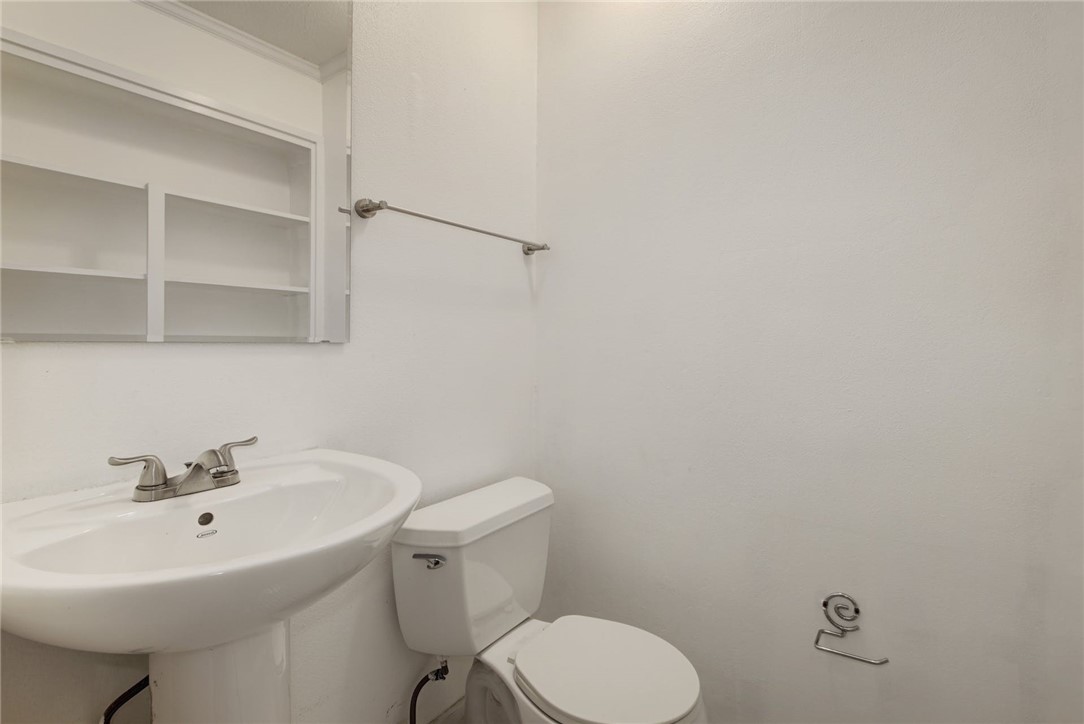 900 Aurora Circle Austin, TX 78757 - Photo 17 of 22