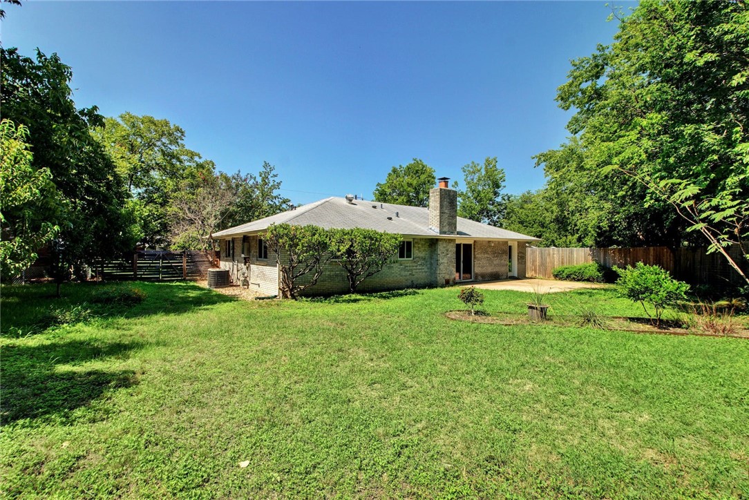 900 Aurora Circle Austin, TX 78757 - Photo 20 of 22
