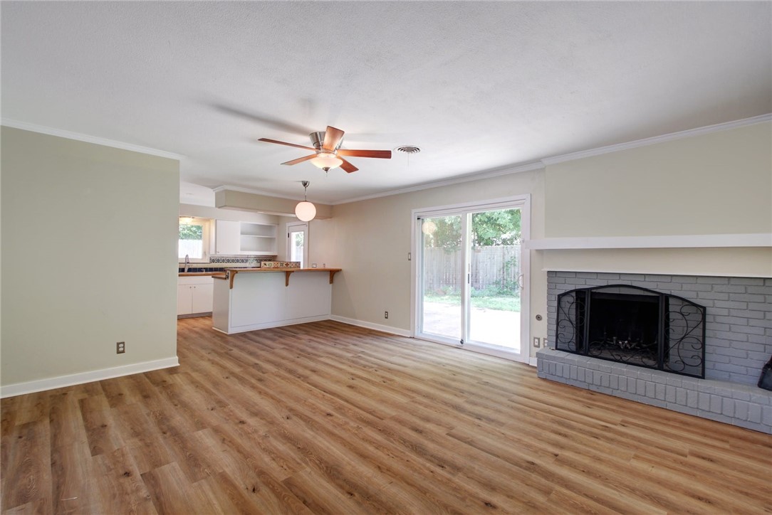 900 Aurora Circle Austin, TX 78757 - Photo 5 of 22