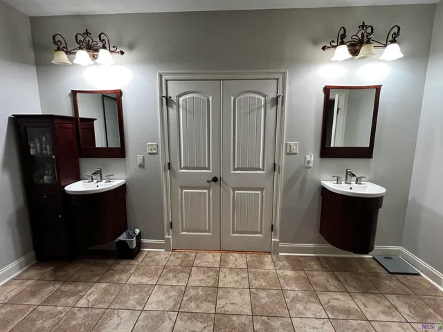 $760,000 | 257 Longdale Drive, Schriever, LA 70395