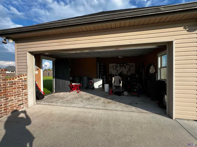 $760,000 | 257 Longdale Drive, Schriever, LA 70395