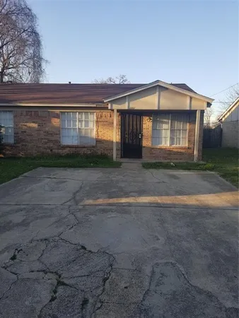 $280,000 | 1801 Georgia Street, Arlington, TX 76012