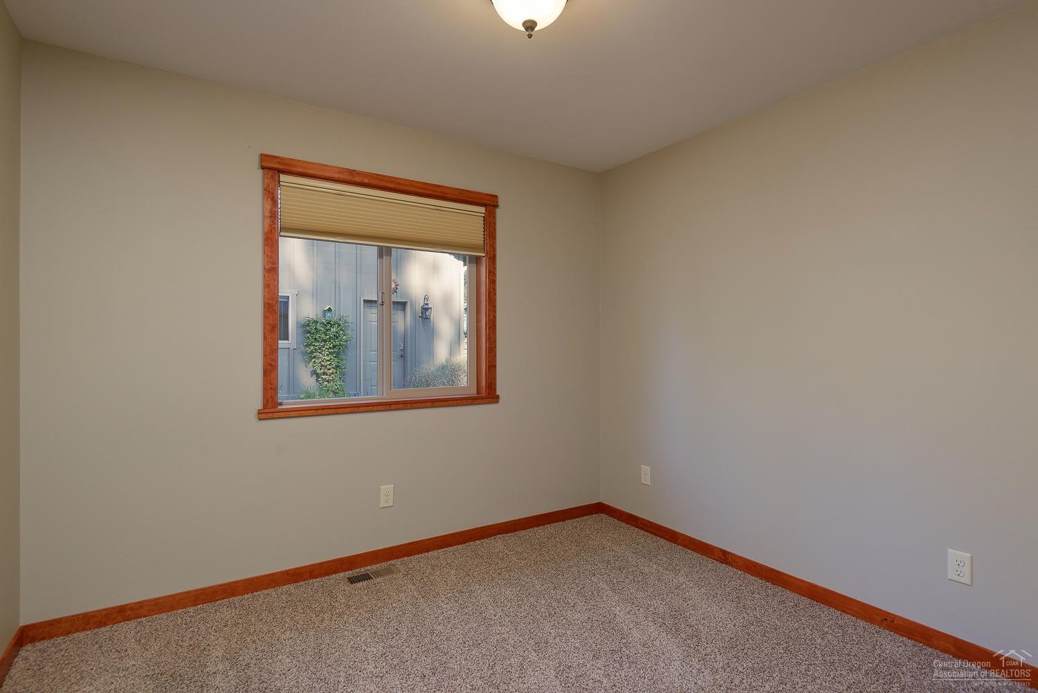 19021 Baker Road Bend, OR 97702 - Photo 15 of 25 Additional Photo