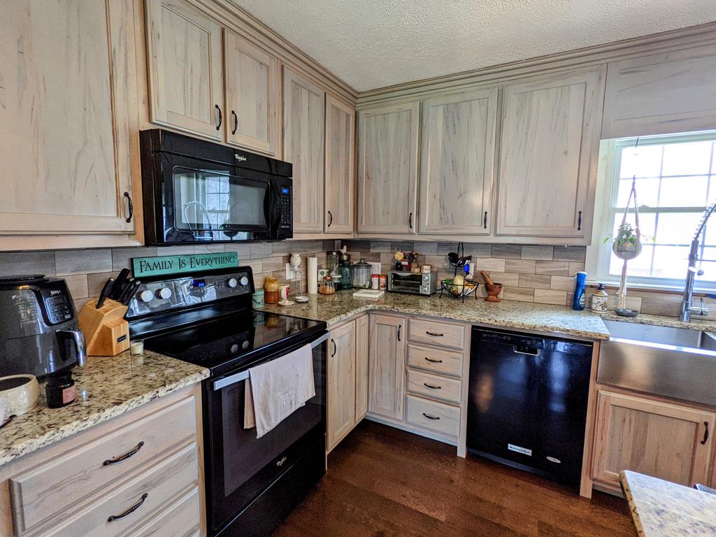 2028 Jewel Road Danbury, NC 27016 - Photo 22 of 47 Gallery Image 22