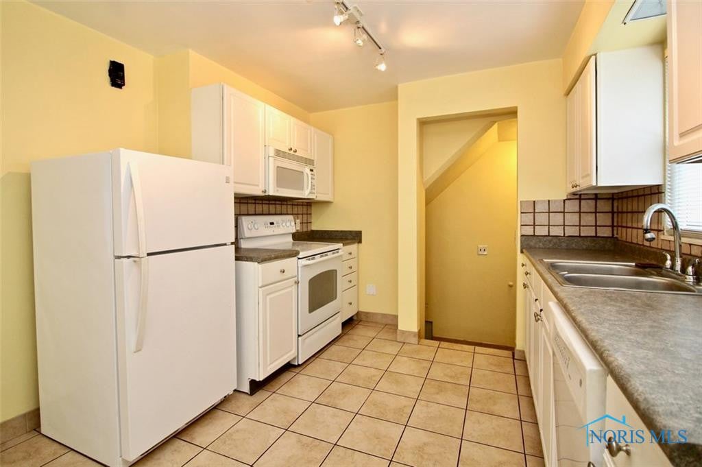 3422 Maxwell Road Toledo, OH 43606 - Photo 13 of 36 Gallery Image 13