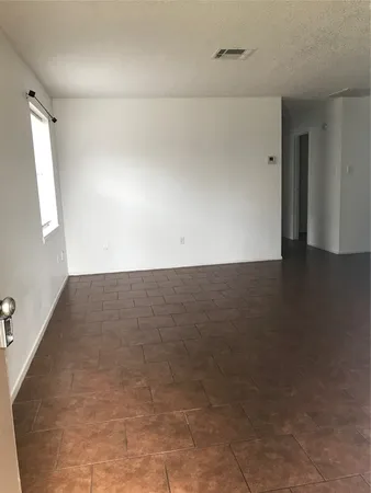 $1,250 | 5511 Cripple Brook Court, Houston, TX 77017