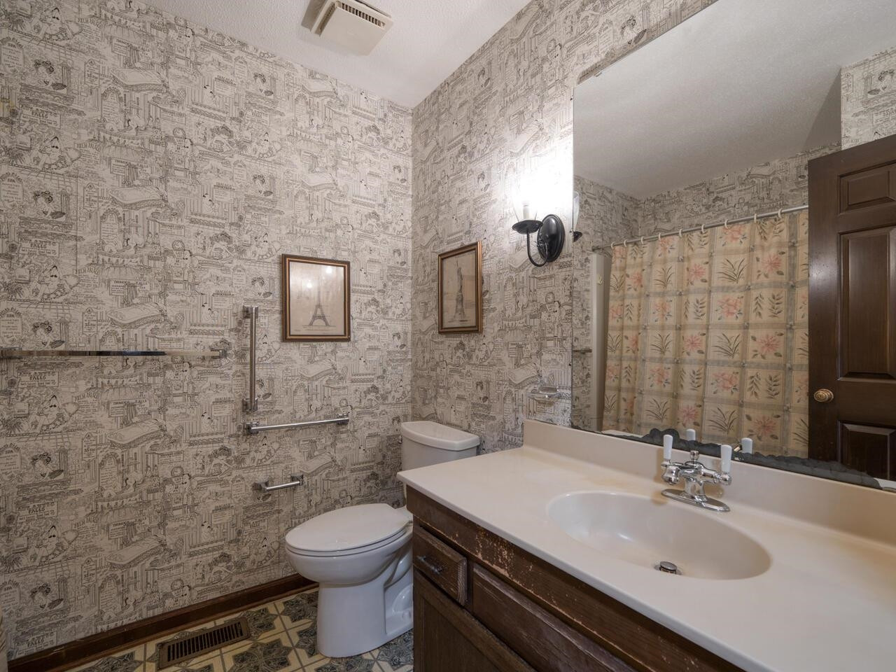 5505 Old Towne Road Raleigh, NC 27612 - Photo 25 of 45 Bath 2