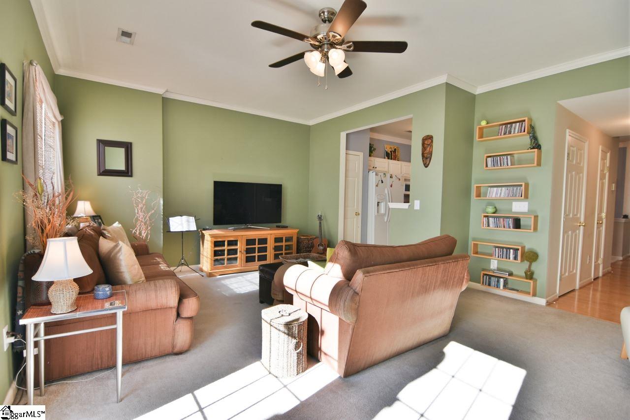 44 Spring Crossing Circle Greer, SC 29650 - Photo 12 of 36