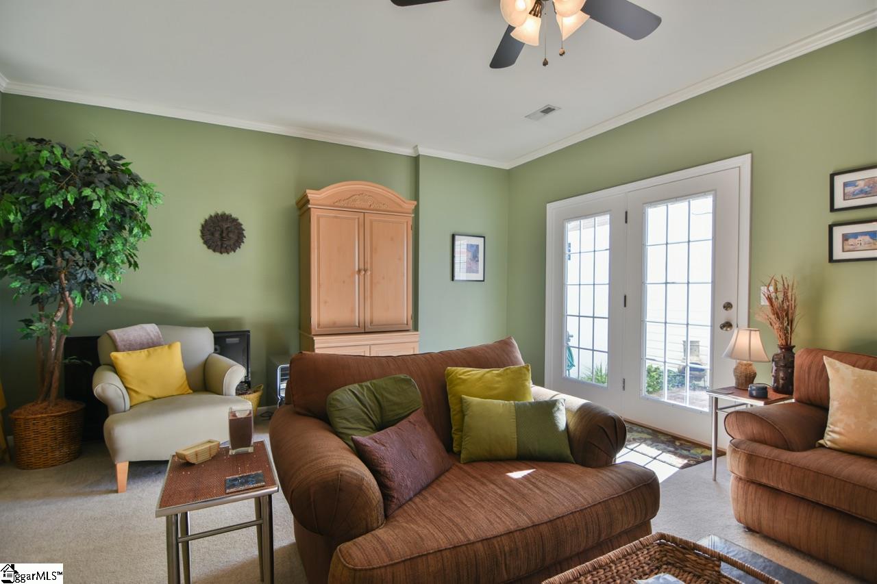 44 Spring Crossing Circle Greer, SC 29650 - Photo 10 of 36