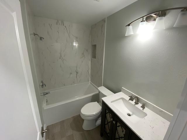 25927 Matel Road Valencia, CA 91355 - Photo 4 of 19 IMG_6801