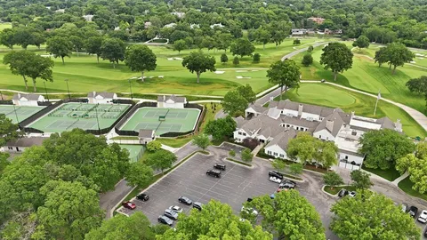 $995,000 | 5900 Windsor Drive, Fairway, KS 66205
