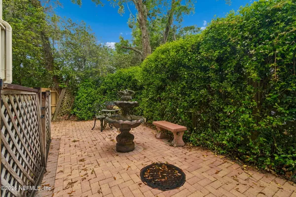 $575,000 | 10754 Scott Mill Road, Unit 16, Jacksonville, FL 32223