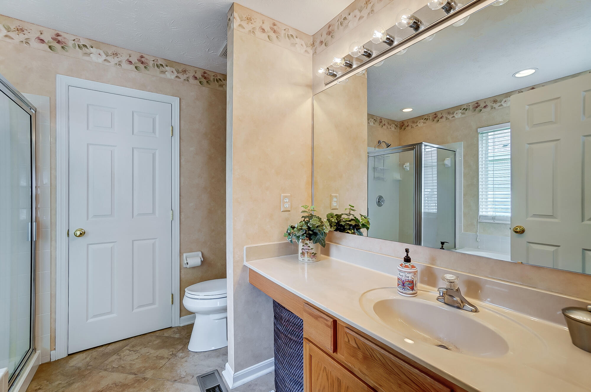 1870 Hunters Ridge Drive Troy, OH 45373 - Photo 21 of 47 Gallery Image 21