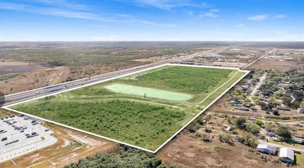 $3,762,000 | 0 Us Highway, Stilwell, TX 74960