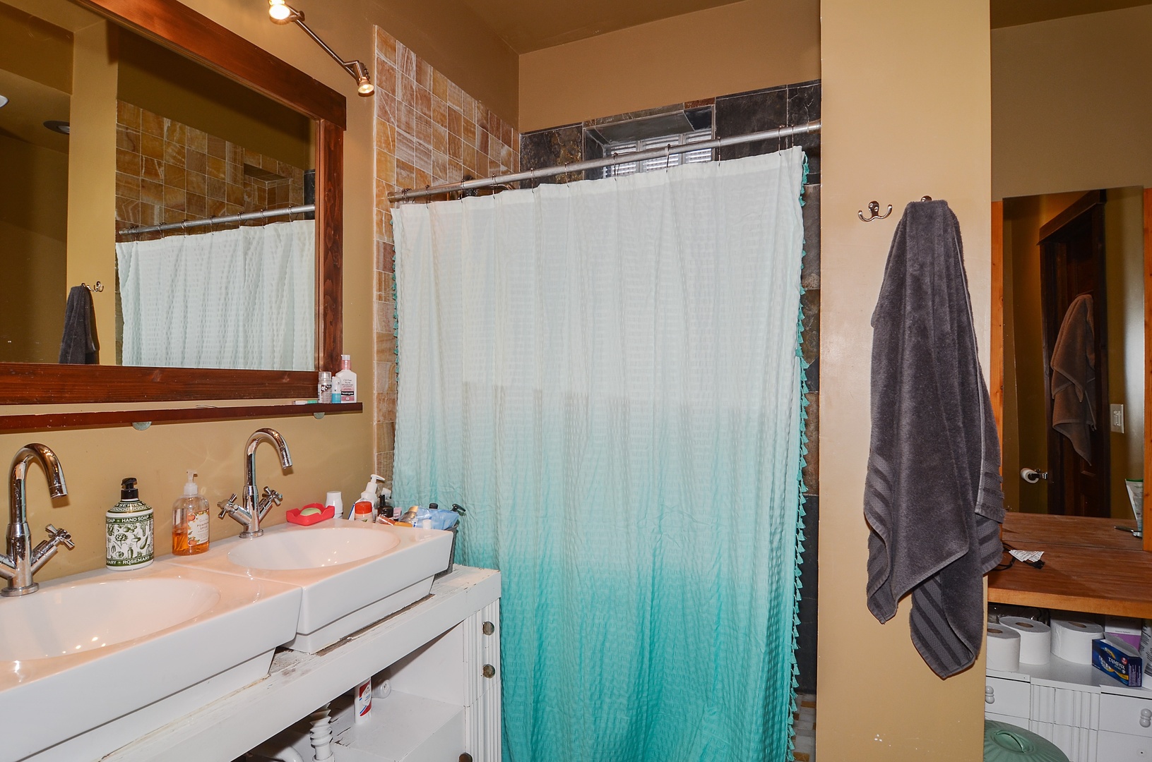 2901 West Logan Boulevard Chicago, IL 60647 - Photo 9 of 10